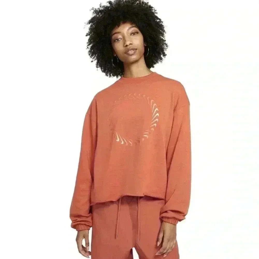 Nike Women’s Sienna/Healing Orange Crewneck  SIZE XS (Fits up to a Large!)